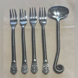 Gourmet Settings GS AVALON BARCELONA 18/10 Stainless Forks Unbranded Sugar Spoon